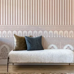 Echoed Grace Shade